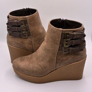 *EUC* BONGO Women's Size 7M PAULINA Wedge Ankle Boot Bootie Zipper Straps